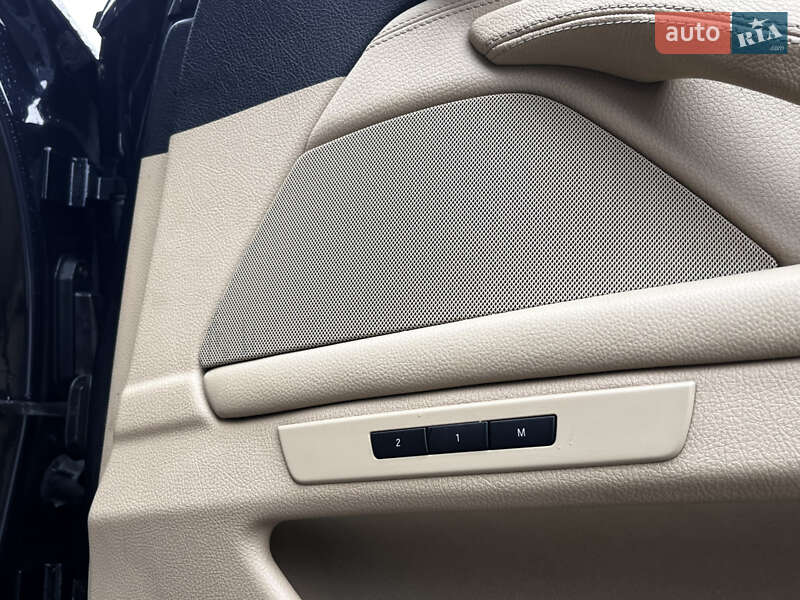 Седан BMW 5 Series 2011 в Луцке