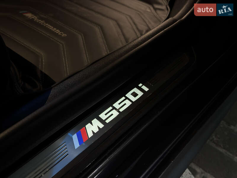 Седан BMW 5 Series 2018 в Киеве фото 25 Седан BMW 5 Series 2018 в Киеве