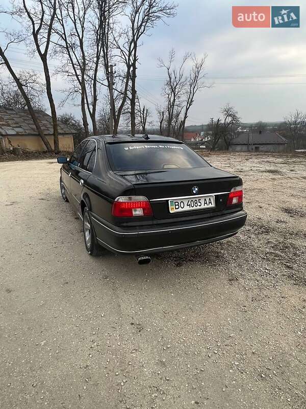 Седан BMW 5 Series 1996 в Скалате