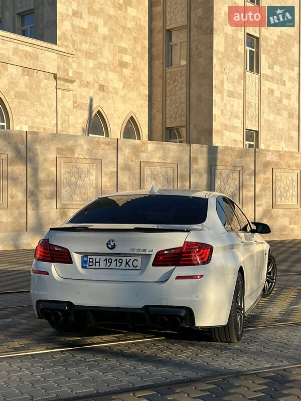 Седан BMW 5 Series 2013 в Одессе