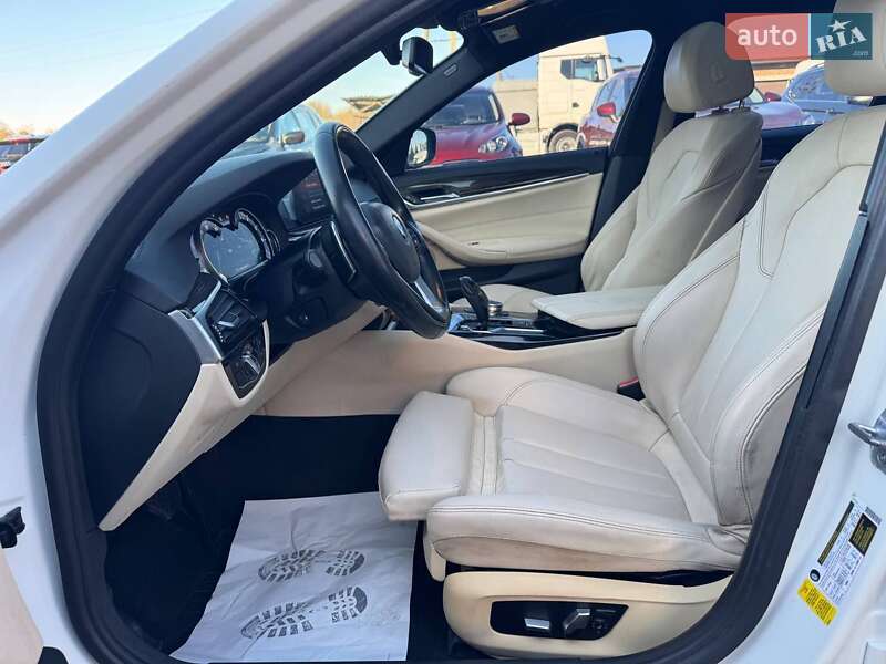 Седан BMW 5 Series 2017 в Луцке