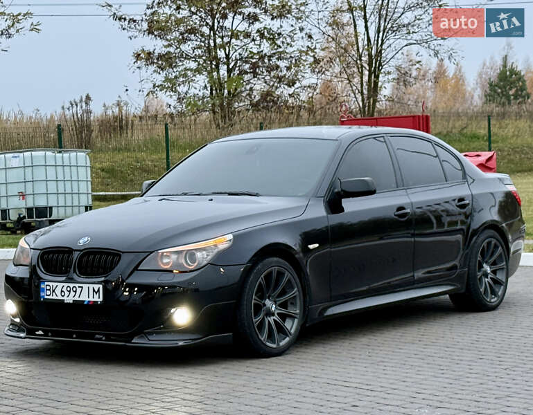 Седан BMW 5 Series 2008 в Ровно