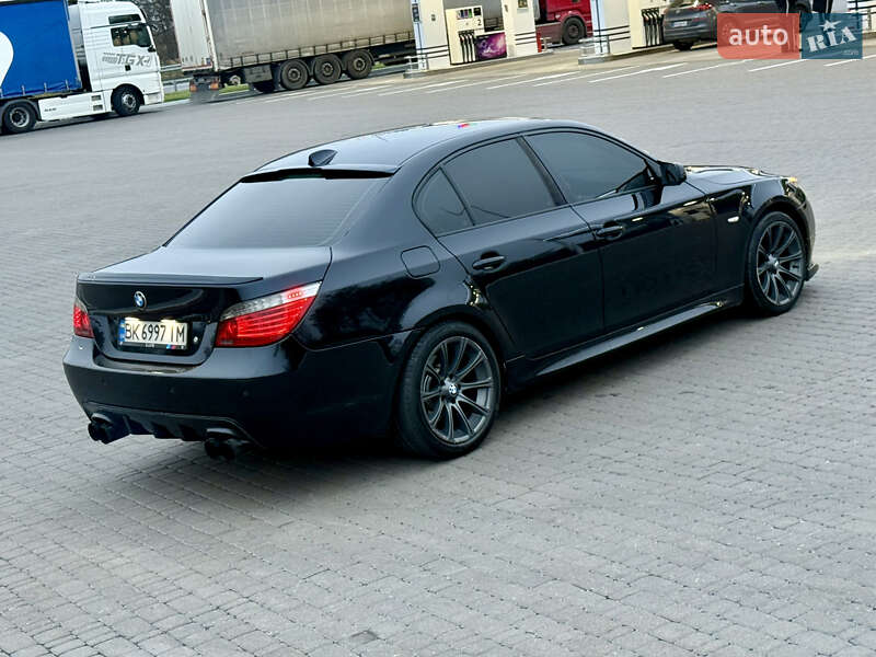 Седан BMW 5 Series 2008 в Ровно