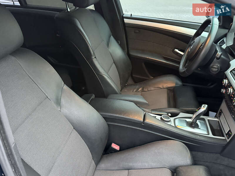 Седан BMW 5 Series 2008 в Ровно