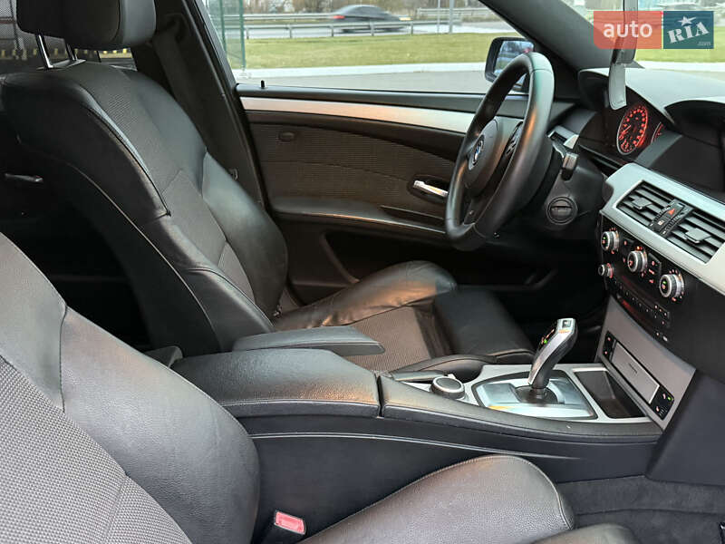 Седан BMW 5 Series 2008 в Ровно