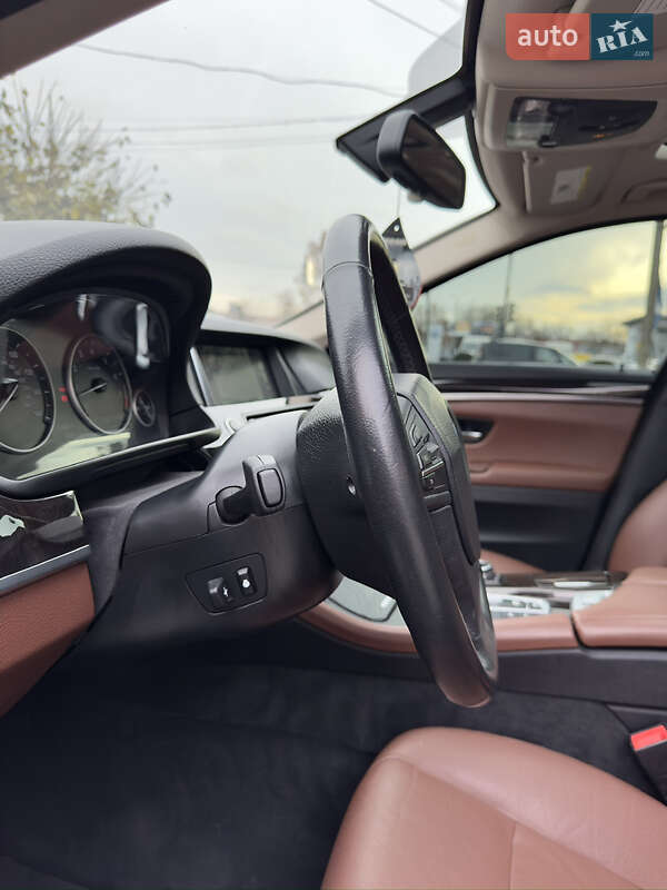 Седан BMW 5 Series 2013 в Хмельницком