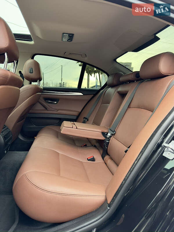 Седан BMW 5 Series 2013 в Хмельницком