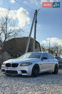Седан BMW 5 Series 2011 в Новояворовске