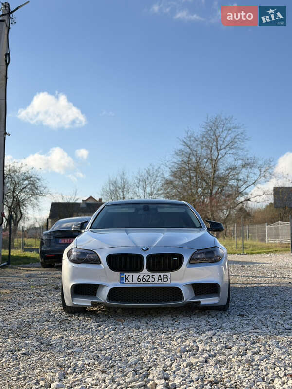 Седан BMW 5 Series 2011 в Новояворовске фото 3 Седан BMW 5 Series 2011 в Новояворовске