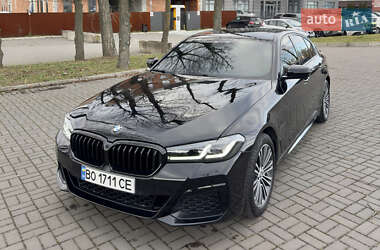 Седан BMW 5 Series 2018 в Львові