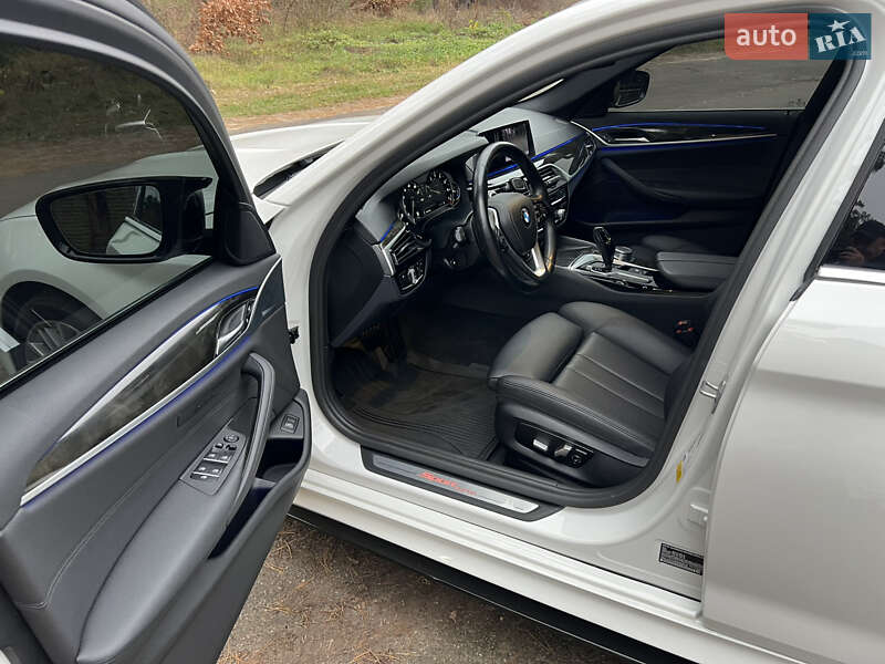 Седан BMW 5 Series 2019 в Василькові