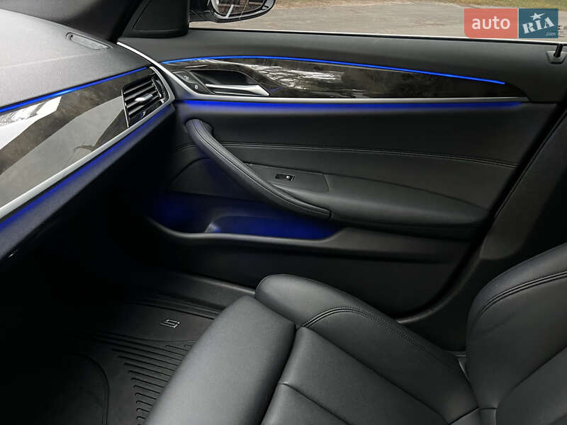 Седан BMW 5 Series 2019 в Василькові