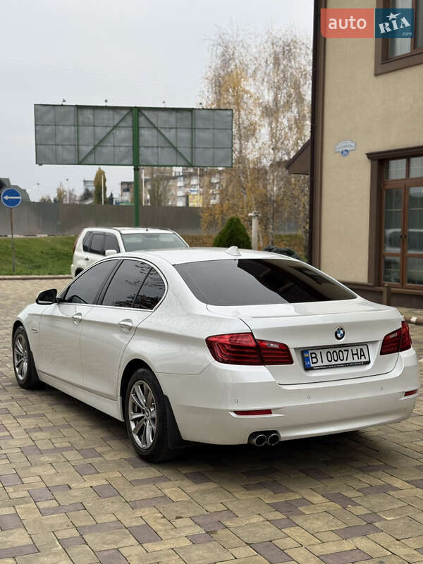Седан BMW 5 Series 2016 в Кременчуці