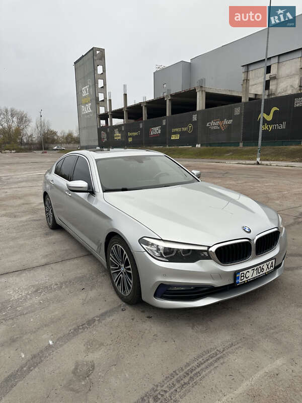 BMW 5 Series 2017 BMW 5 Series 2017