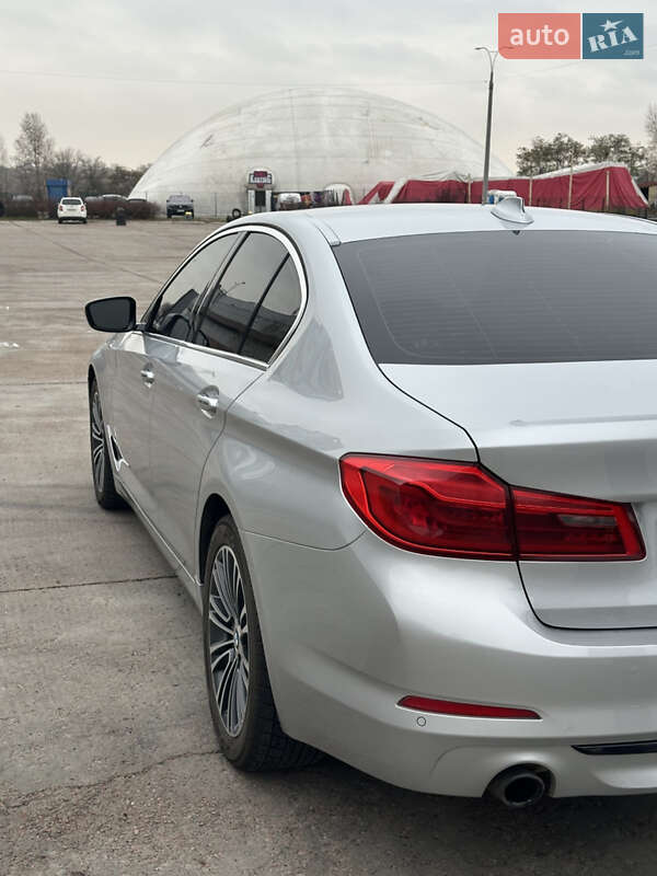 Седан BMW 5 Series 2017 в Киеве фото 21 Седан BMW 5 Series 2017 в Киеве