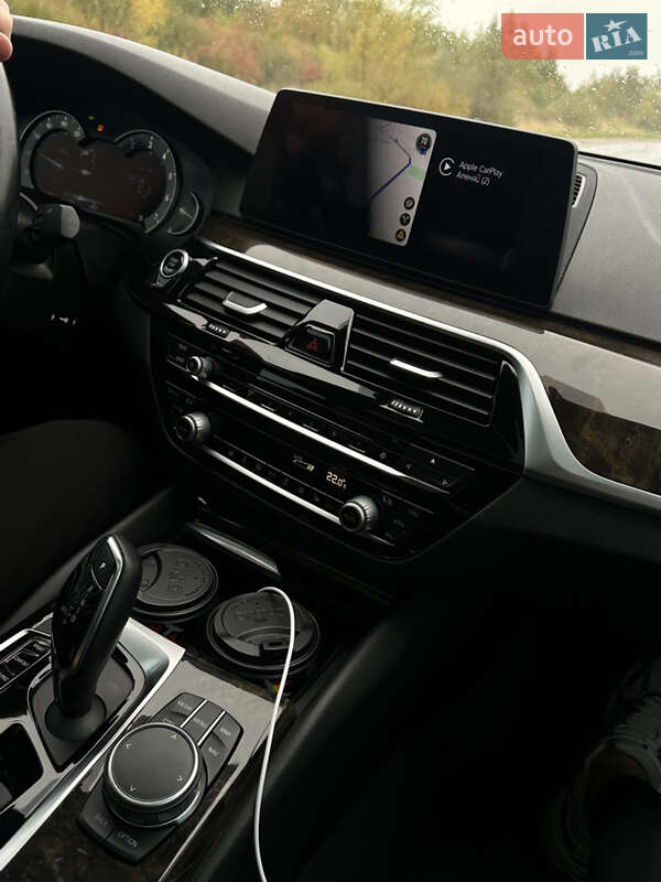 Седан BMW 5 Series 2017 в Киеве фото 31 Седан BMW 5 Series 2017 в Киеве
