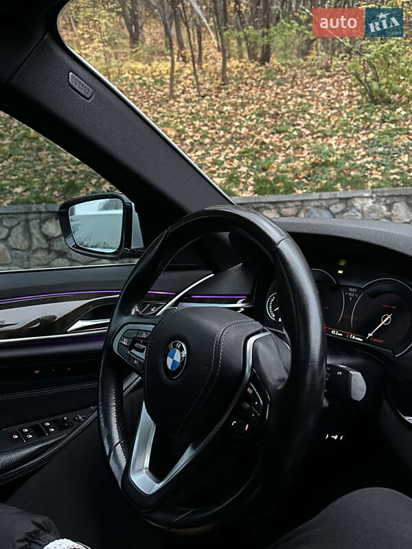 Седан BMW 5 Series 2017 в Киеве фото 37 Седан BMW 5 Series 2017 в Киеве