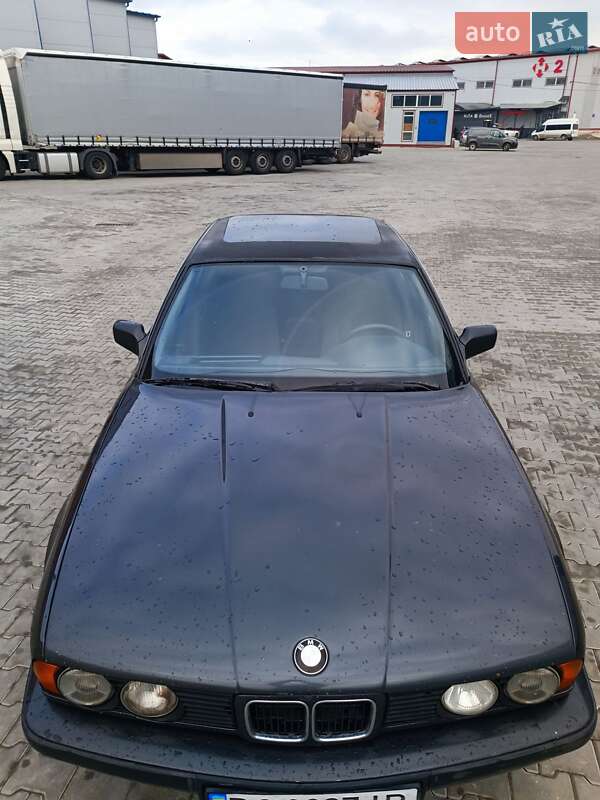Седан BMW 5 Series 1990 в Львове фото 42 Седан BMW 5 Series 1990 в Львове