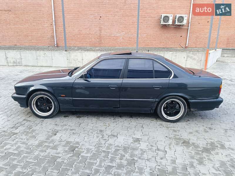 Седан BMW 5 Series 1990 в Львове фото 44 Седан BMW 5 Series 1990 в Львове