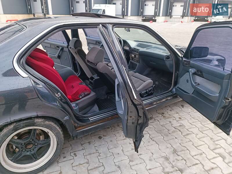 Седан BMW 5 Series 1990 в Львове фото 48 Седан BMW 5 Series 1990 в Львове
