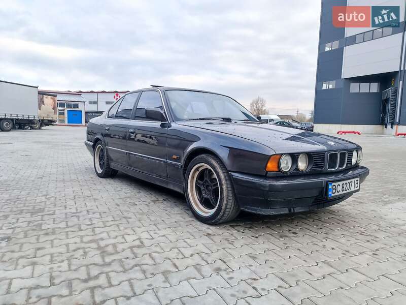 Седан BMW 5 Series 1990 в Львове фото 85 Седан BMW 5 Series 1990 в Львове