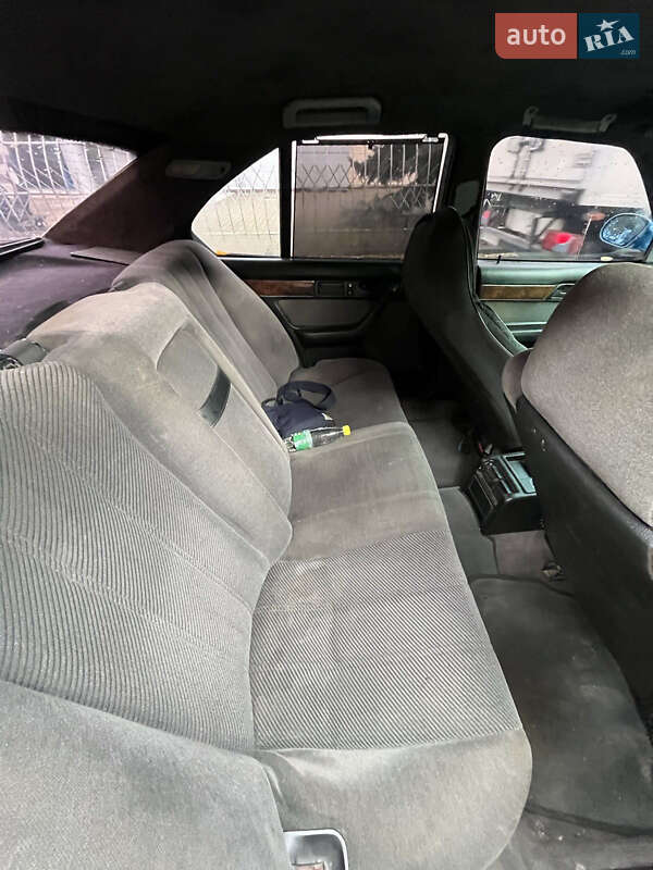 Седан BMW 5 Series 1994 в Одессе