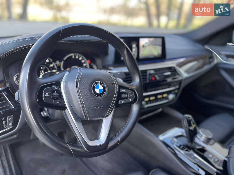 Седан BMW 5 Series 2017 в Хмельницком фото 32 Седан BMW 5 Series 2017 в Хмельницком