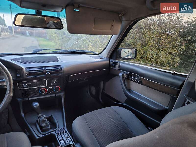 Седан BMW 5 Series 1994 в Косові фото 3 Седан BMW 5 Series 1994 в Косові