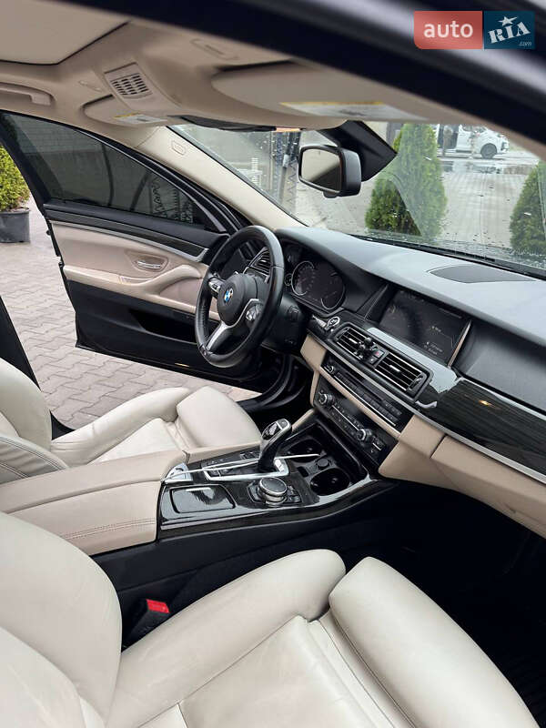 Седан BMW 5 Series 2015 в Киеве