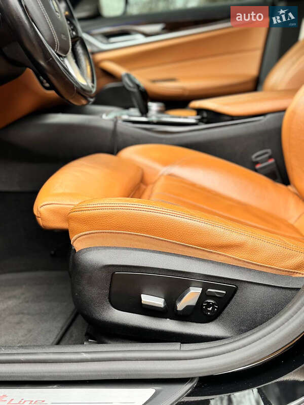 Седан BMW 5 Series 2016 в Ровно фото 6 Седан BMW 5 Series 2016 в Ровно