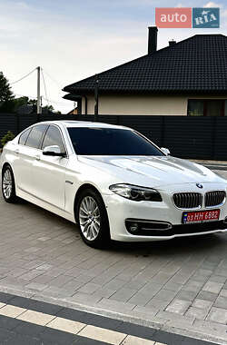 Седан BMW 5 Series 2015 в Днепре