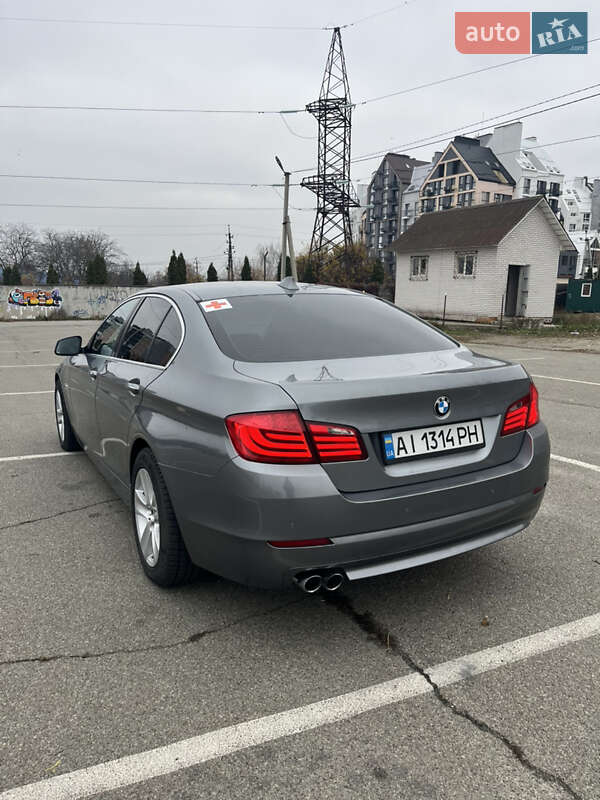 Седан BMW 5 Series 2010 в Киеве