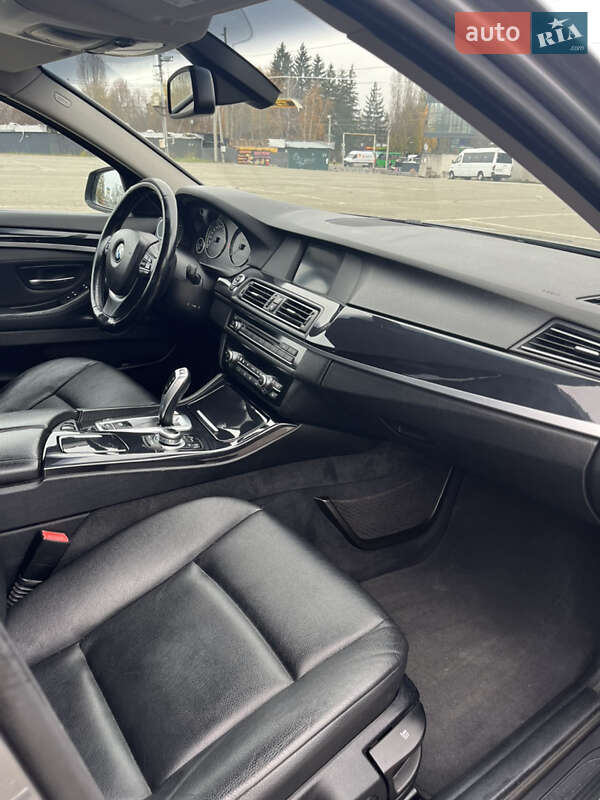 Седан BMW 5 Series 2010 в Киеве
