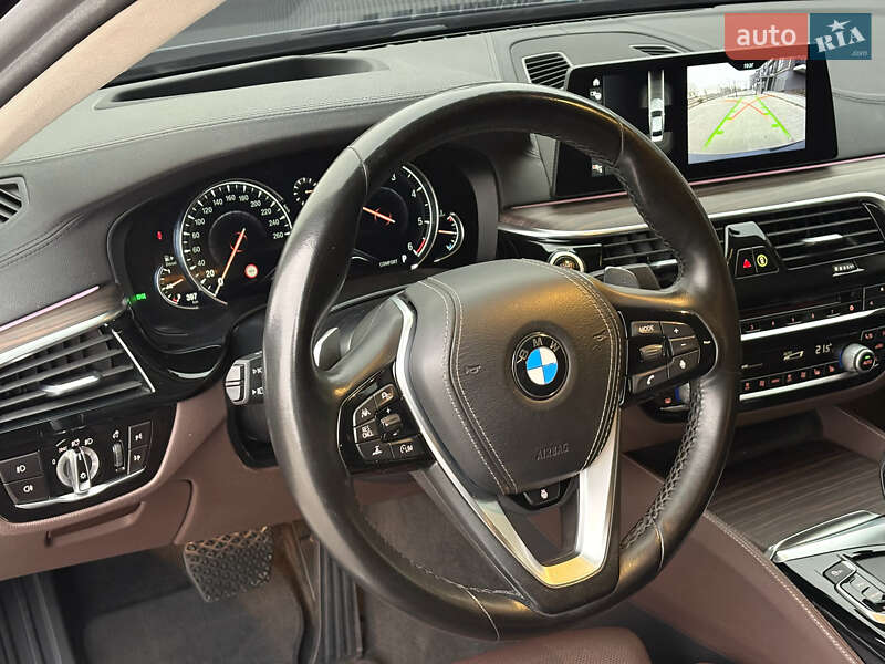 Седан BMW 5 Series 2018 в Черкассах