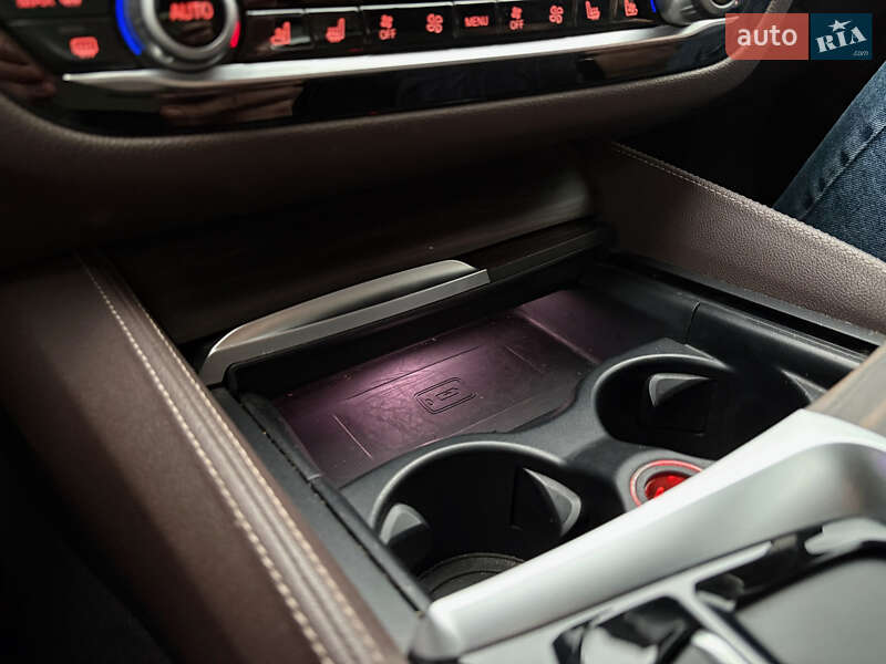 Седан BMW 5 Series 2018 в Черкассах