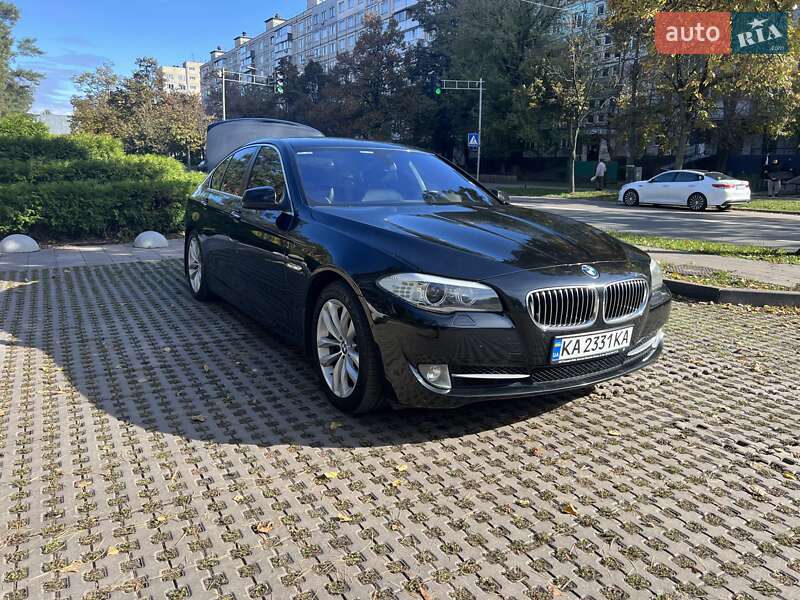 Седан BMW 5 Series 2012 в Києві фото 5 Седан BMW 5 Series 2012 в Києві