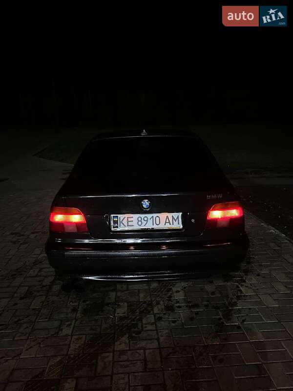 Седан BMW 5 Series 1998 в Диканьке