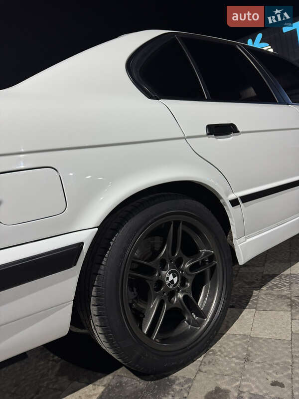 Седан BMW 5 Series 1994 в Харькове фото 9 Седан BMW 5 Series 1994 в Харькове