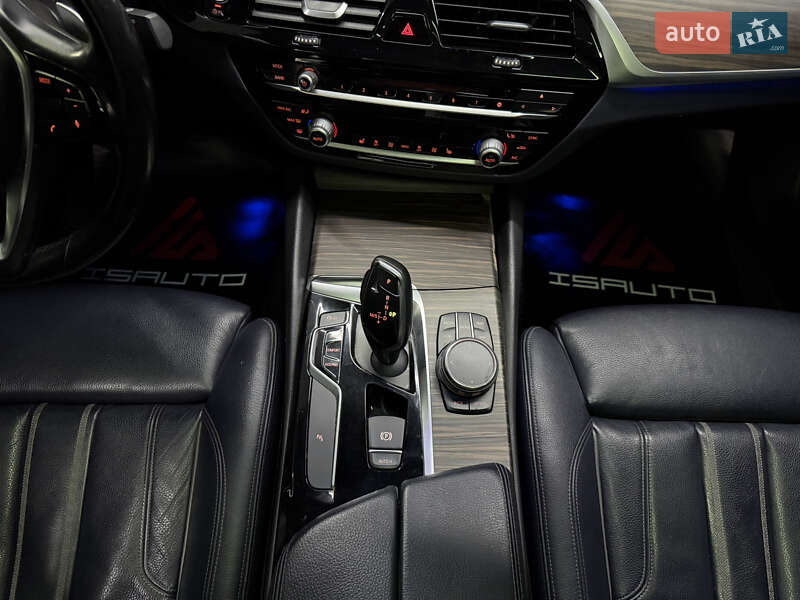 Седан BMW 5 Series 2018 в Одессе