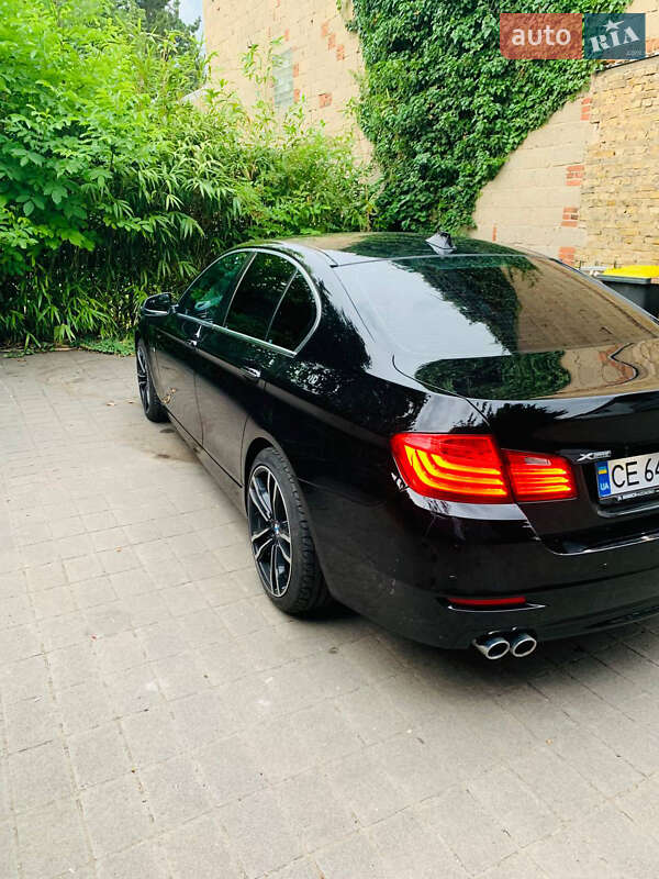 Седан BMW 5 Series 2013 в Чернівцях