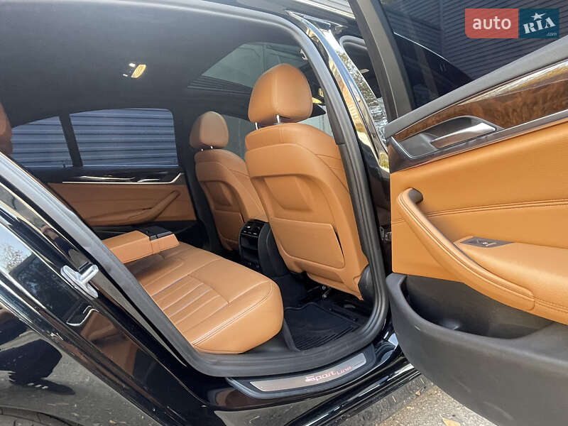 Седан BMW 5 Series 2017 в Харькове