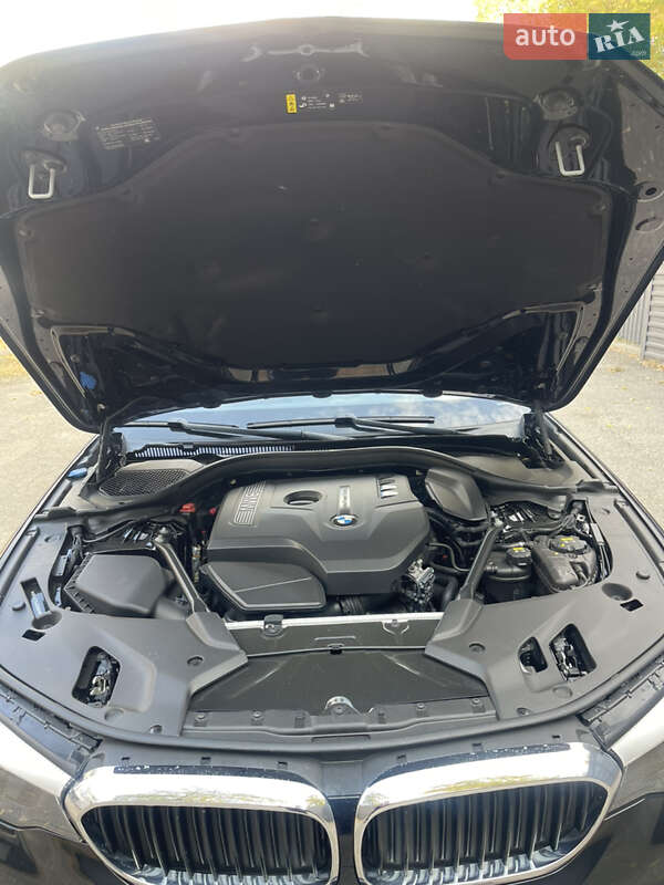 Седан BMW 5 Series 2017 в Харькове