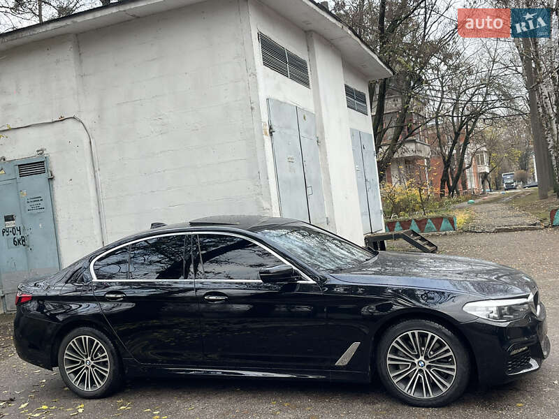 Седан BMW 5 Series 2017 в Харькове