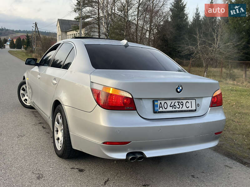 BMW 5 Series 2004