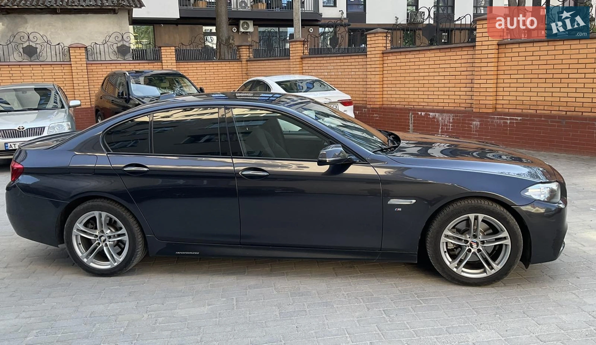 2014 BMW 5er - мініатюра 2