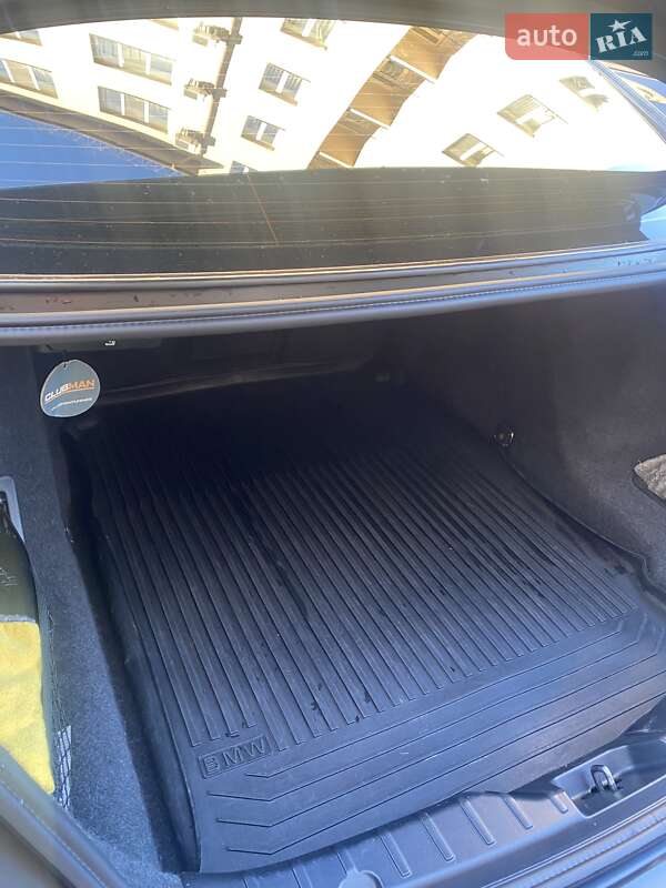 Седан BMW 5 Series 2014 в Ивано-Франковске