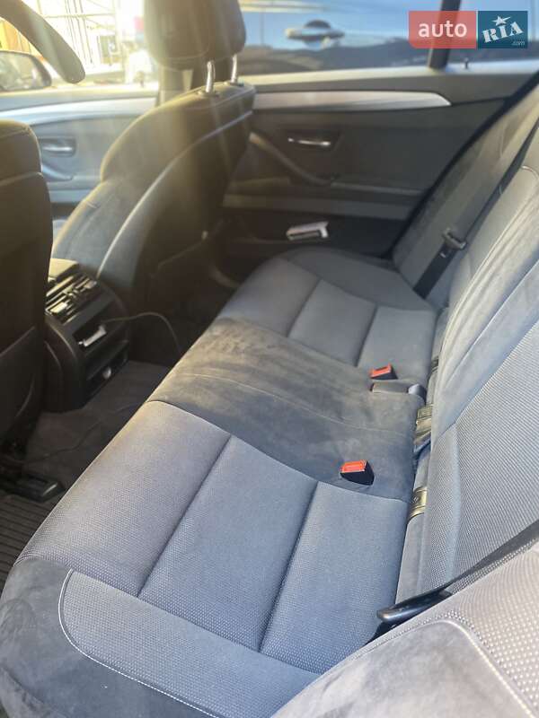 Седан BMW 5 Series 2014 в Ивано-Франковске