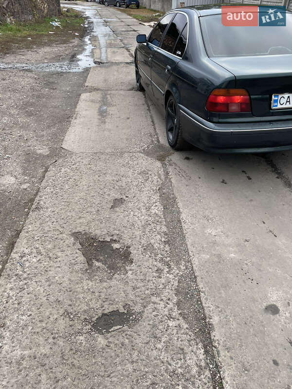 Седан BMW 5 Series 1996 в Золотоноше