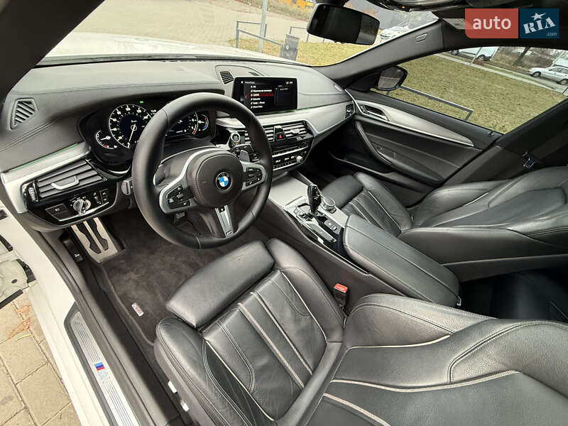 Седан BMW 5 Series 2018 в Ковеле