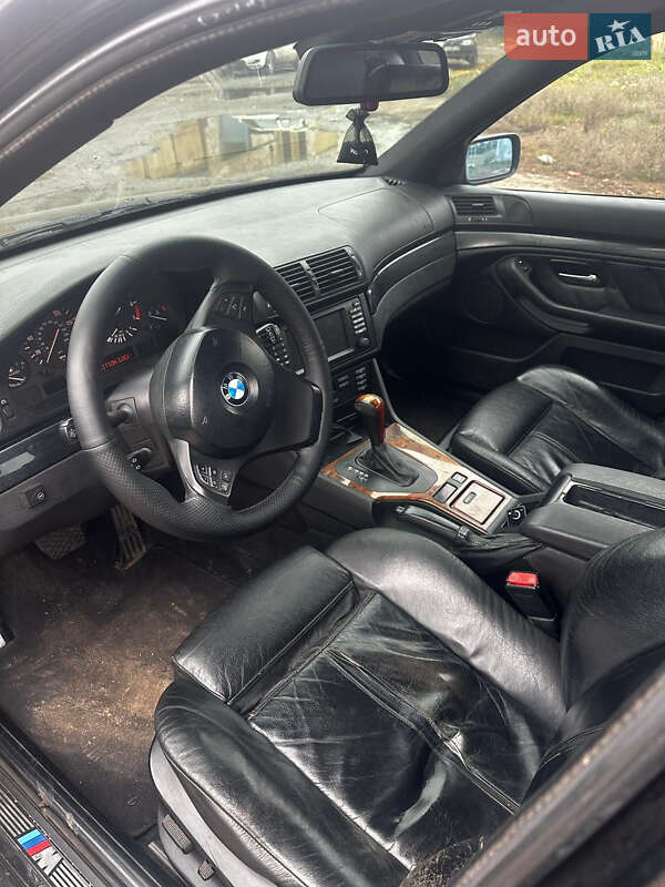 Седан BMW 5 Series 2002 в Харькове
